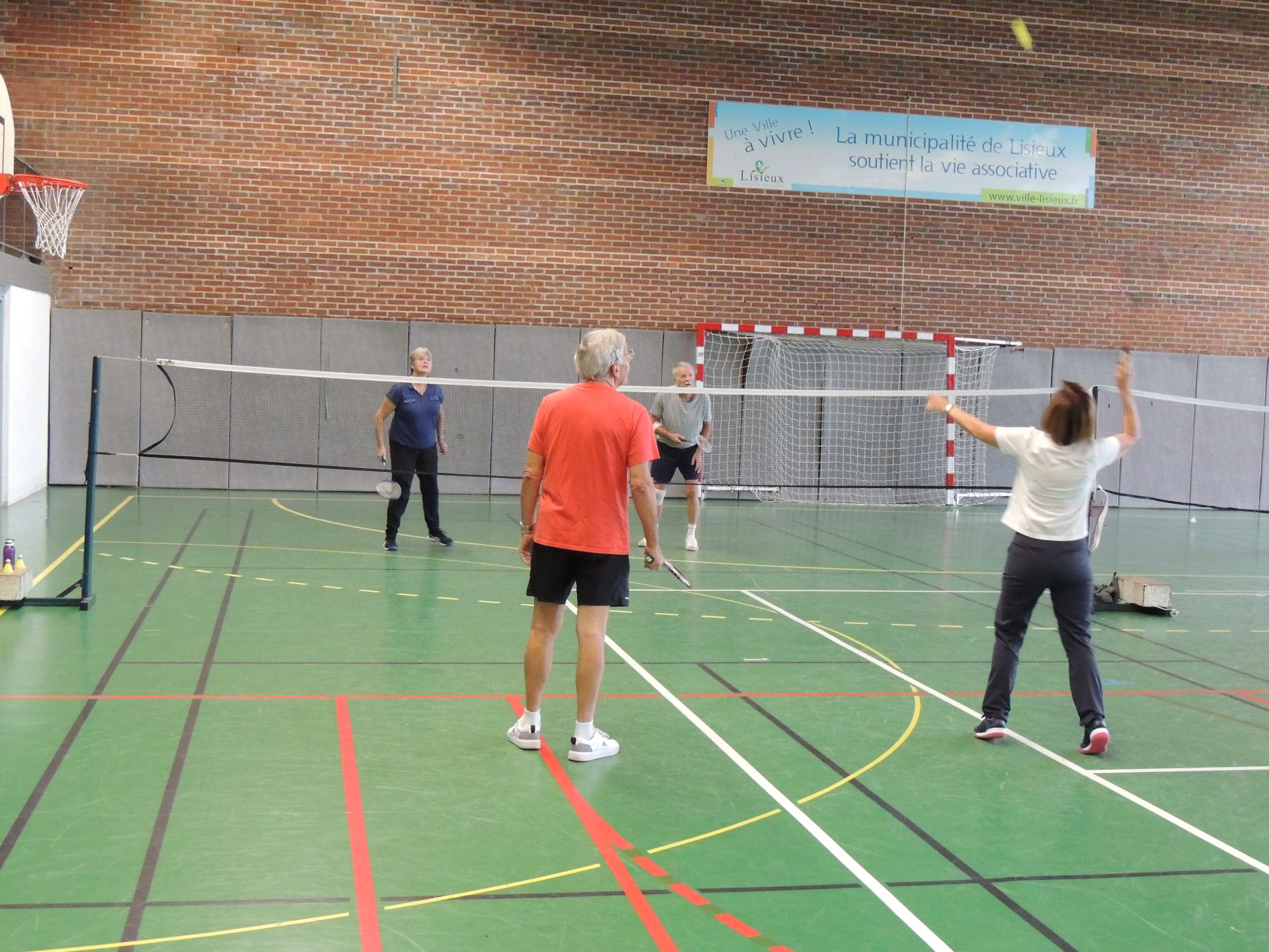 retraite-active-lisieux-badminton-20