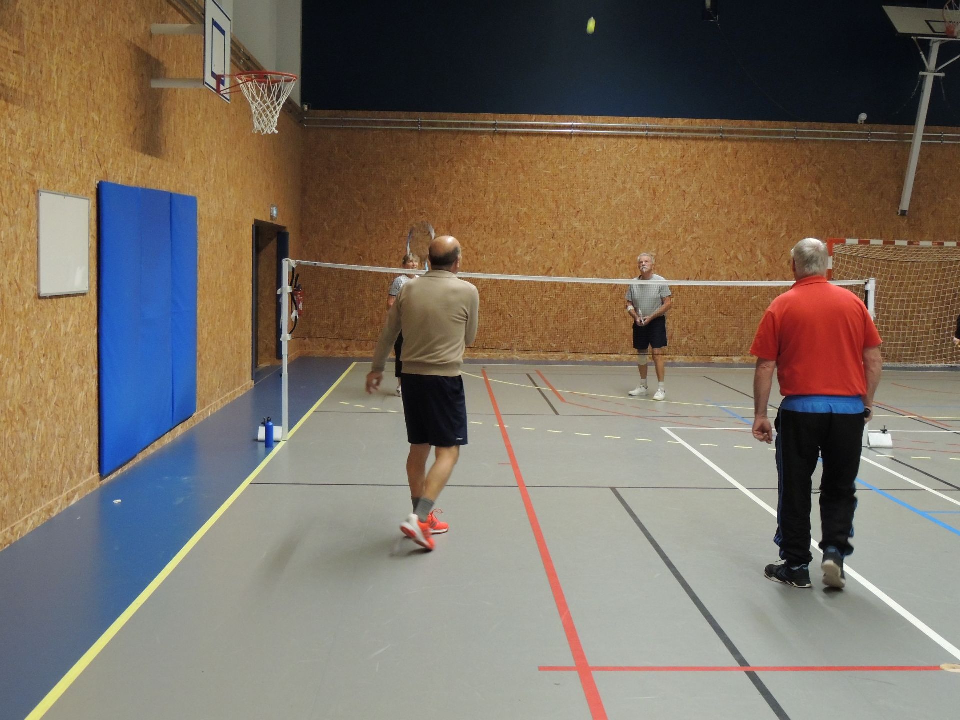 retraite-active-lisieux-badminton-4