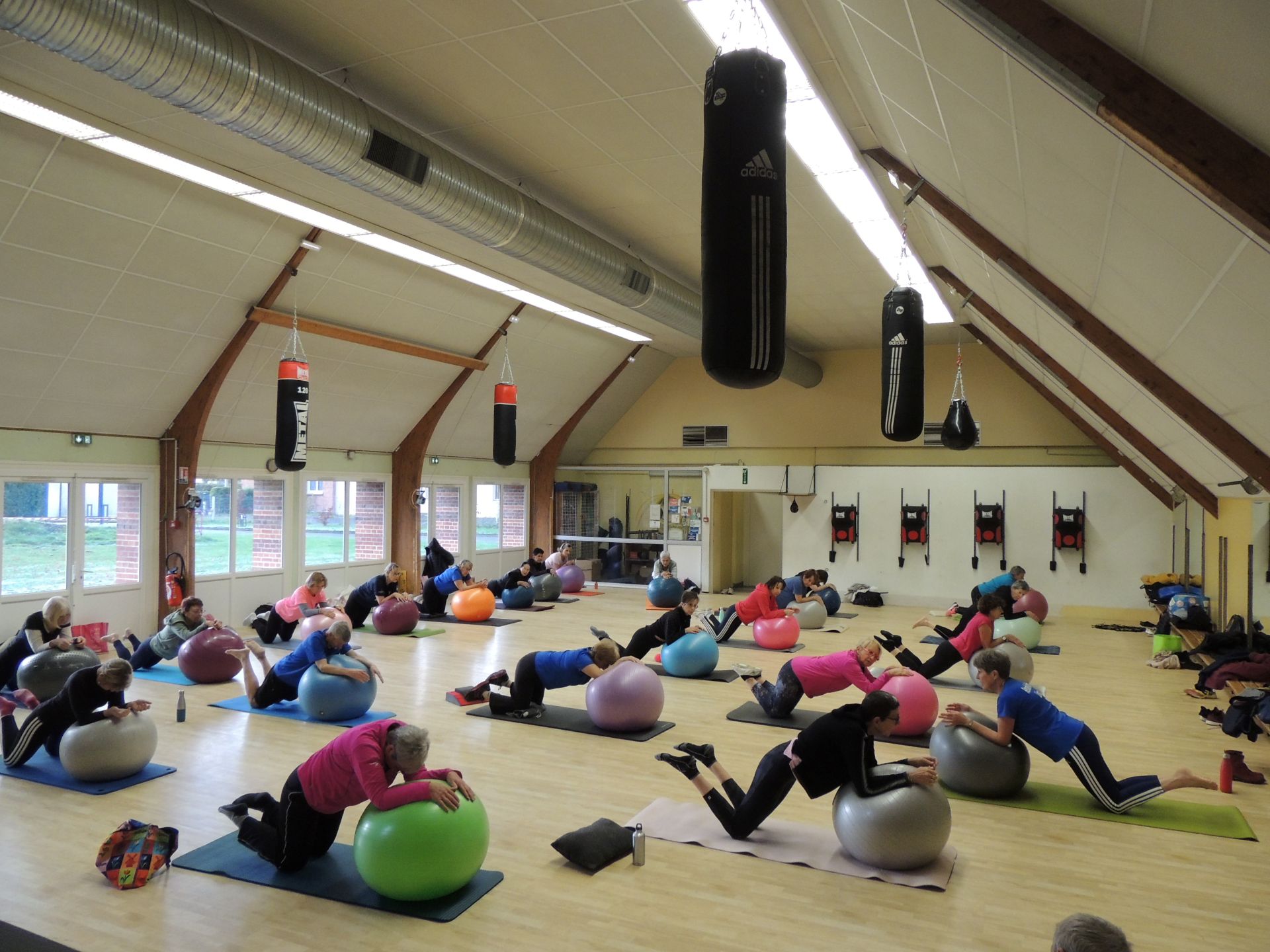 retraite-active-lisieux-gym-ballon-21