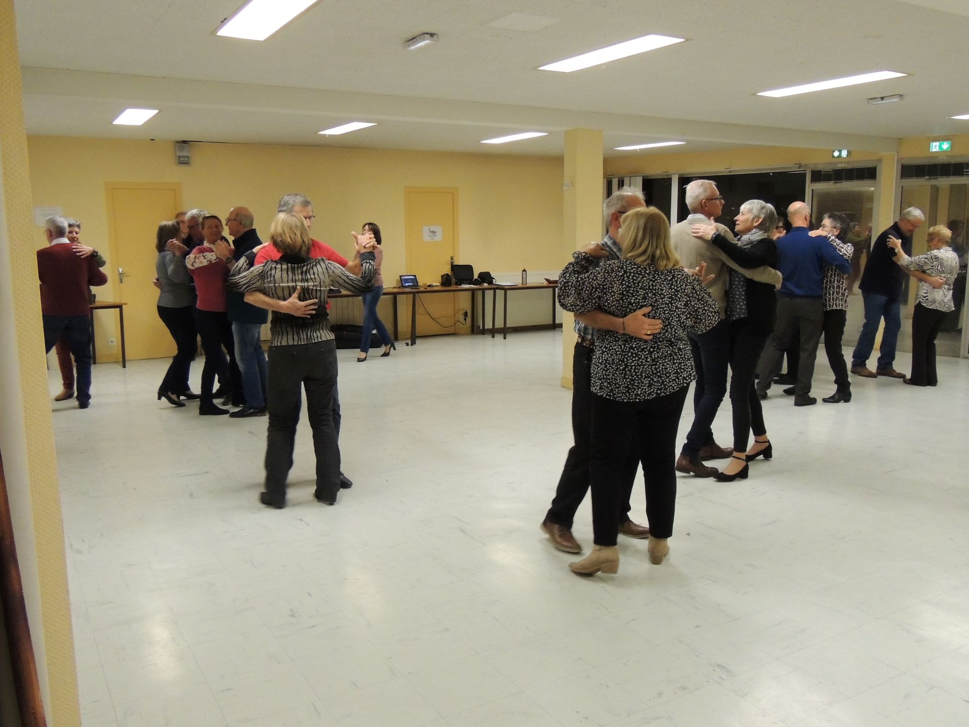 retraite-active-lisieux-danse-societe-2025-5